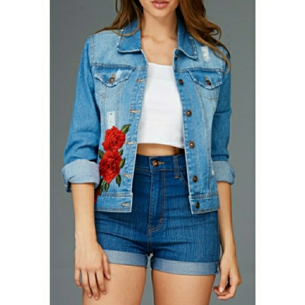 SOLD OUT ❣LAST NWT ROSE EMBROIDERED JEAN JACKET - Picture 1 of 2